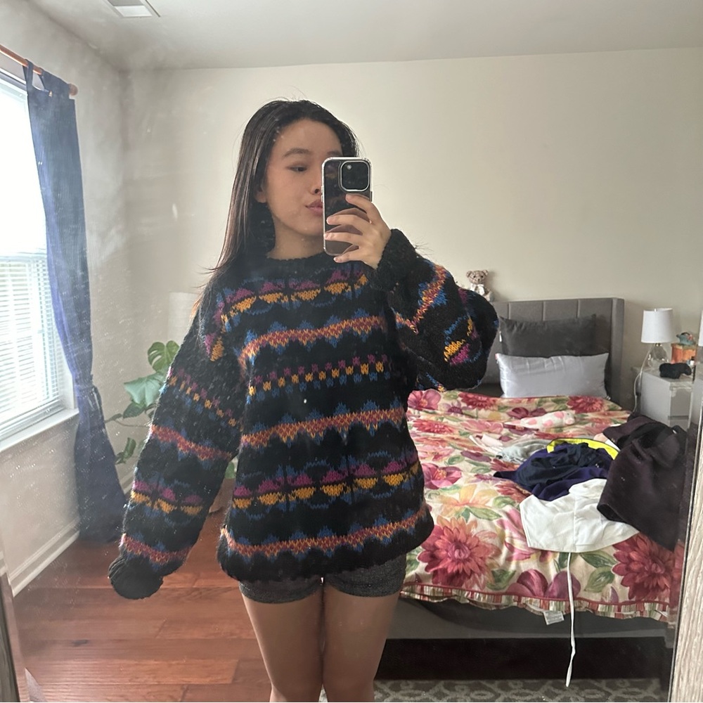 Rare vintage Snow fox hand knit 100% Himalayan wool sweater Nepal